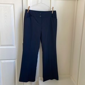 Apt9 woman’s dress pants size 6 navy blue